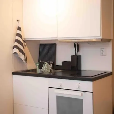 Bryggen/koengen Studio-apartment * Берген